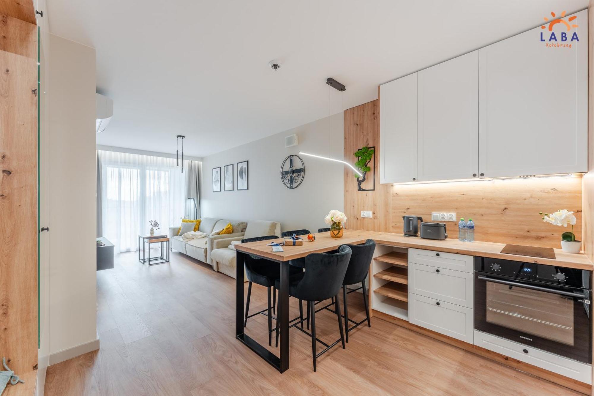 Laba Kolobrzeg Apartamenty Kasprowicza 20C Parking Basen Fitness Bawialnia W Cenie, Parkplatz Schwimmbad Fitness Spielzimmer Im Preis Exterior foto